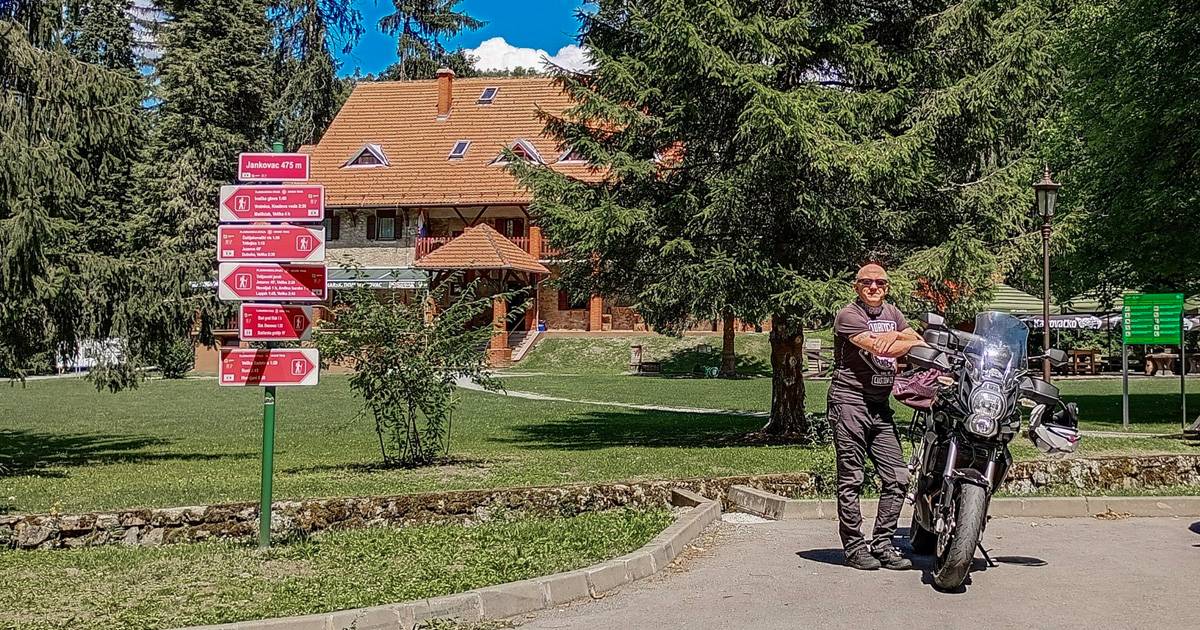 PAPUK__OTOK_U_DREVNOM_PANONSKOM_MORU-5_original